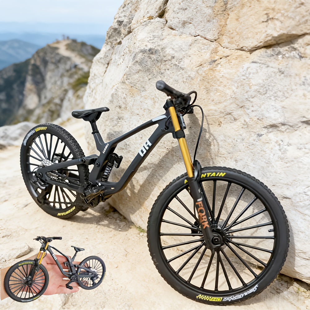 Miniaturowy model roweru ze st – Mountain Biking Downhill recenzja i cena
